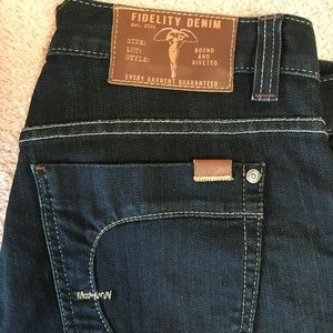 Fidelity Denim Mens SZ 34